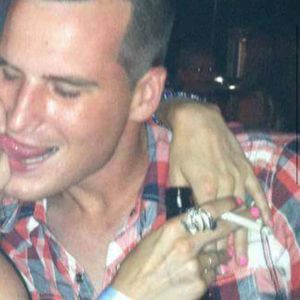 Meet your Posher, Tom